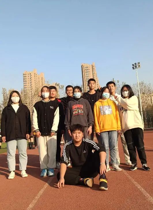 拔河7.jpg 雷竞技RAYBET