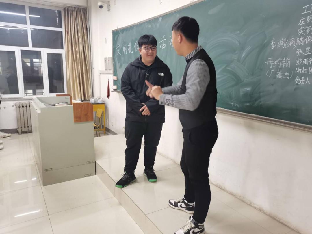 图片5.jpg 雷竞技RAYBET