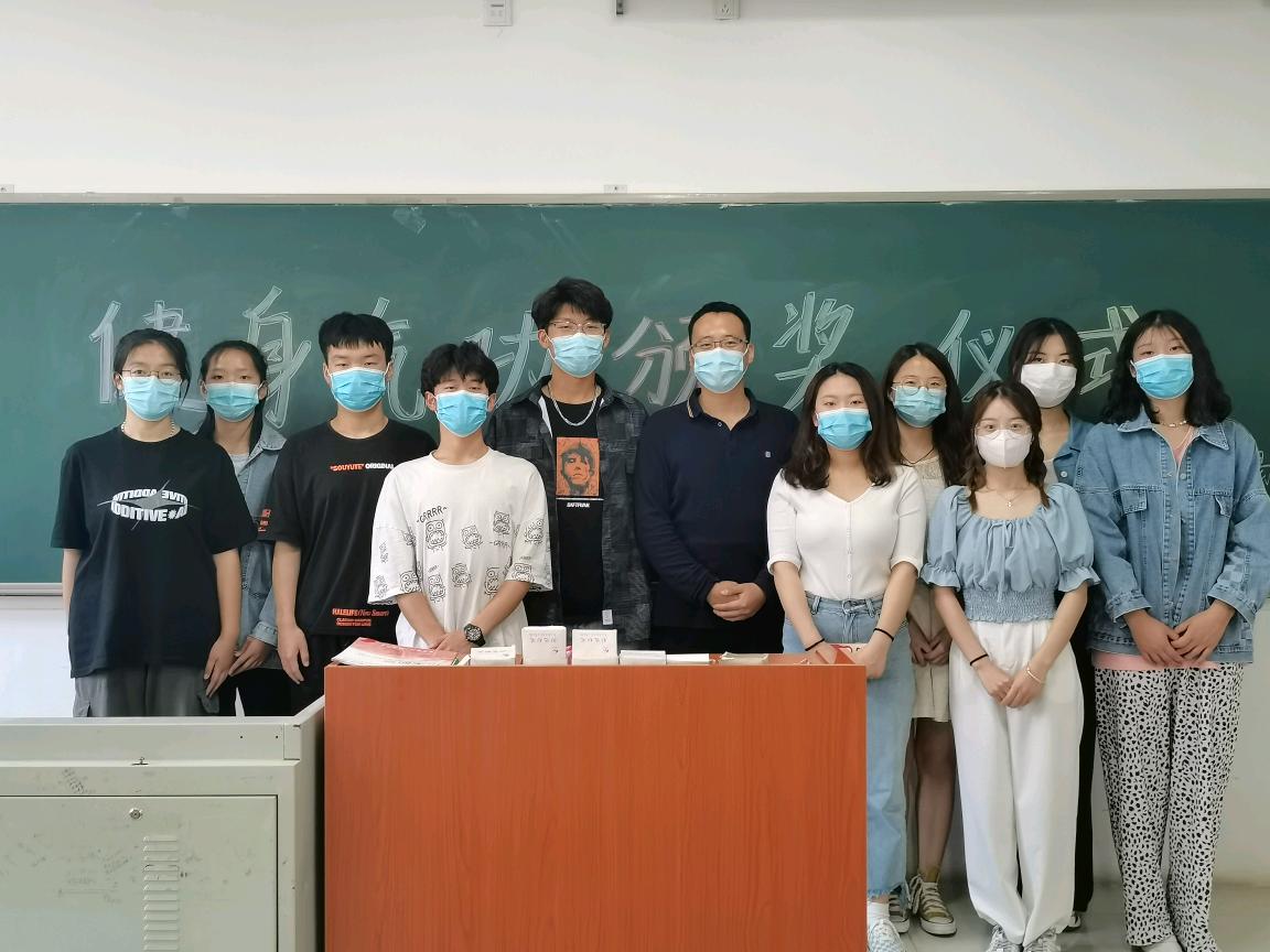 图片32.jpg 雷竞技RAYBET