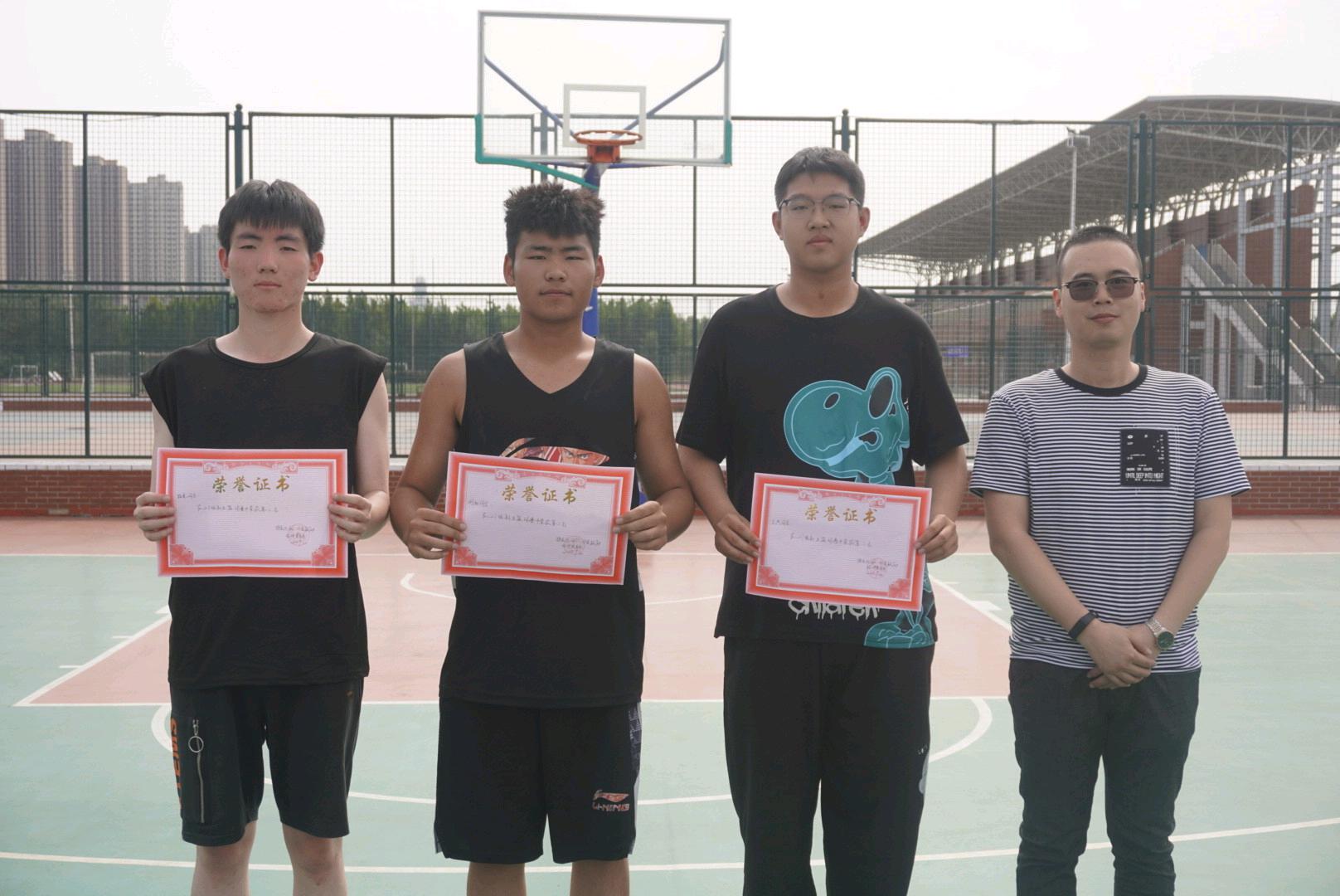 图片20.jpg 雷竞技RAYBET