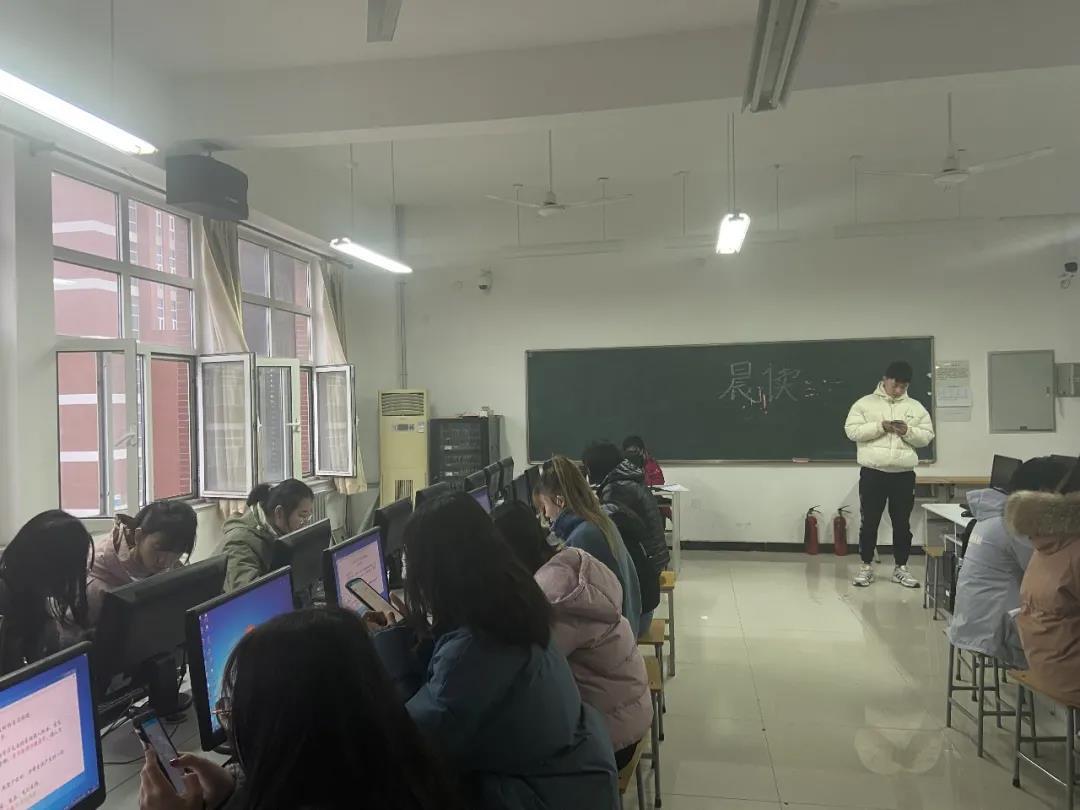 图片14.jpg 雷竞技RAYBET