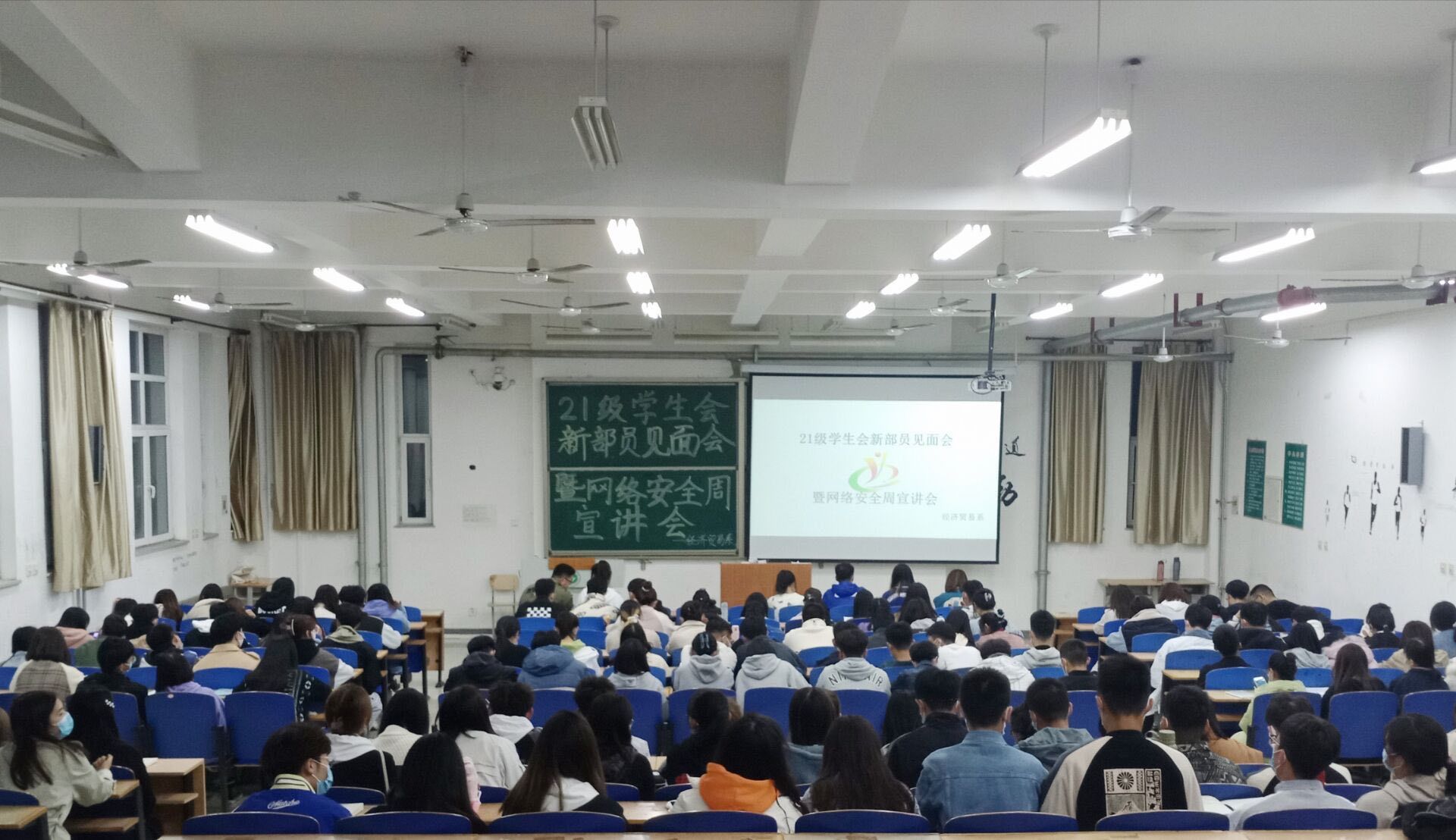 图片2.jpg 雷竞技RAYBET