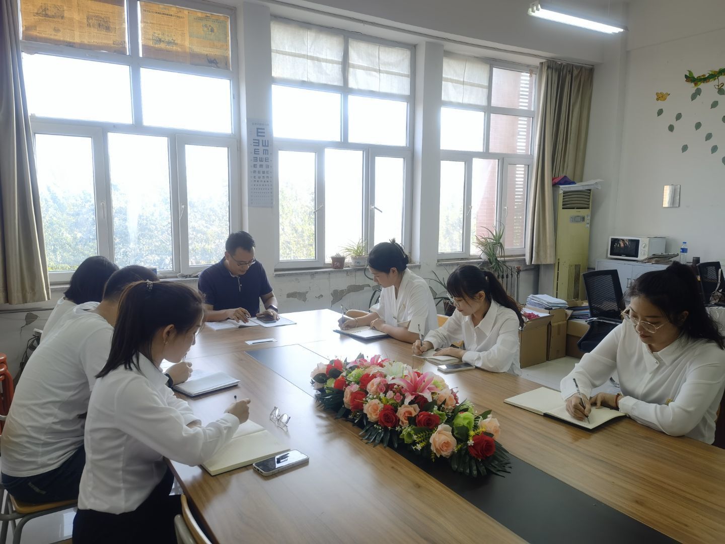 图片2.jpg 雷竞技RAYBET