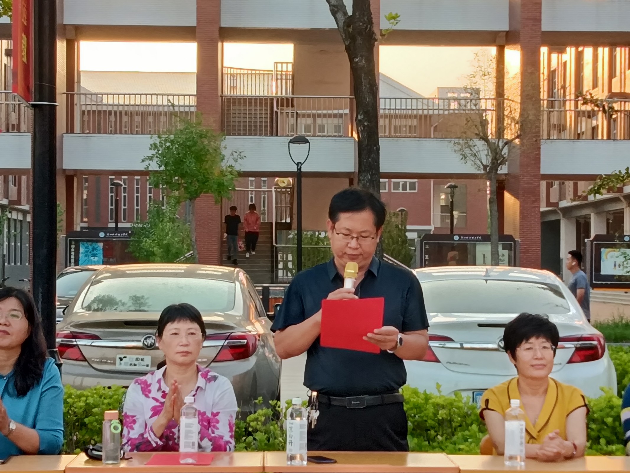 图片8.jpg 雷竞技RAYBET
