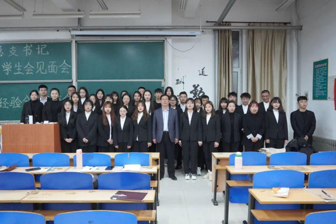 图片5.jpg 雷竞技RAYBET