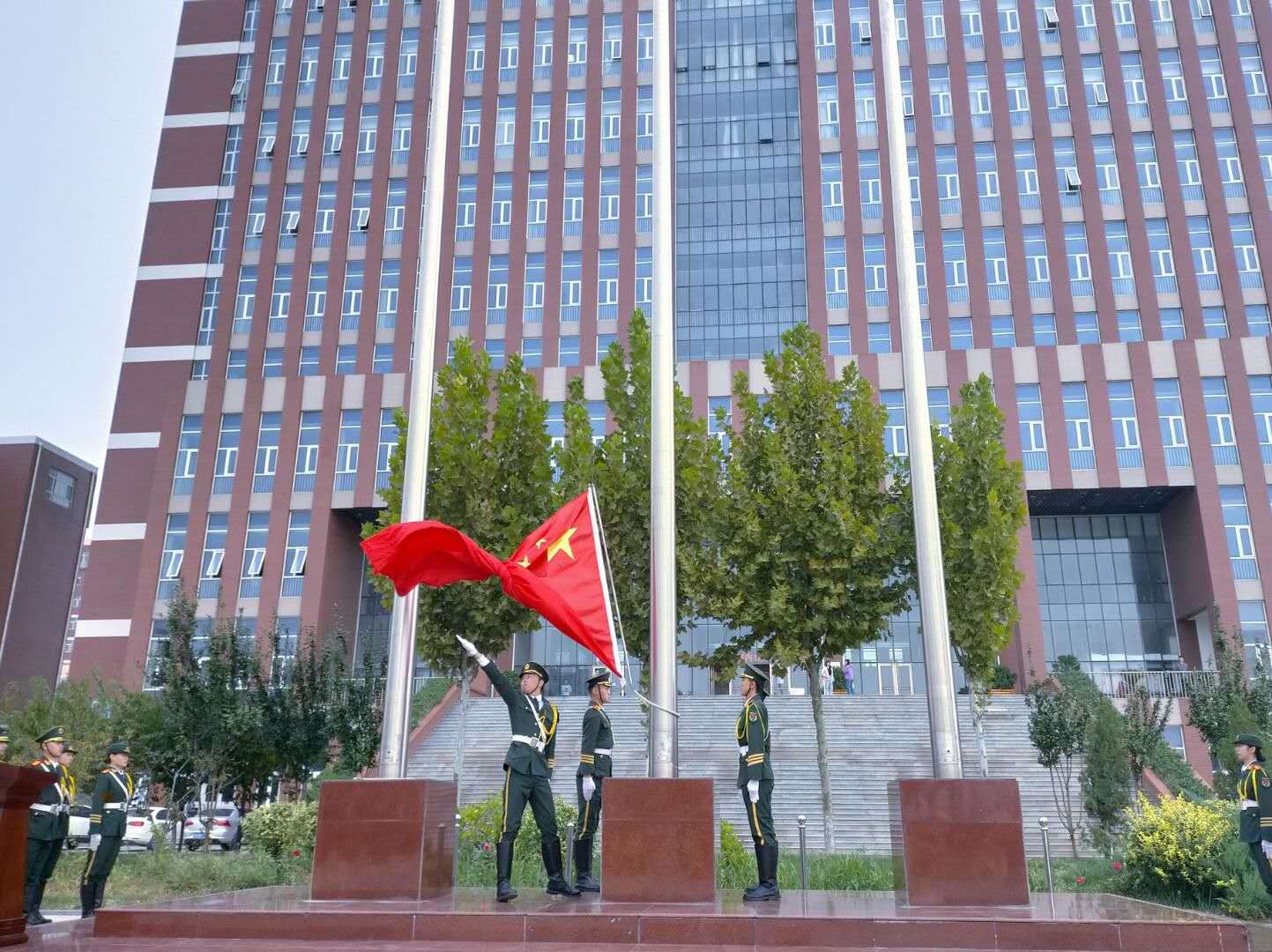 微信图片_20201001093830.jpg 雷竞技RAYBET