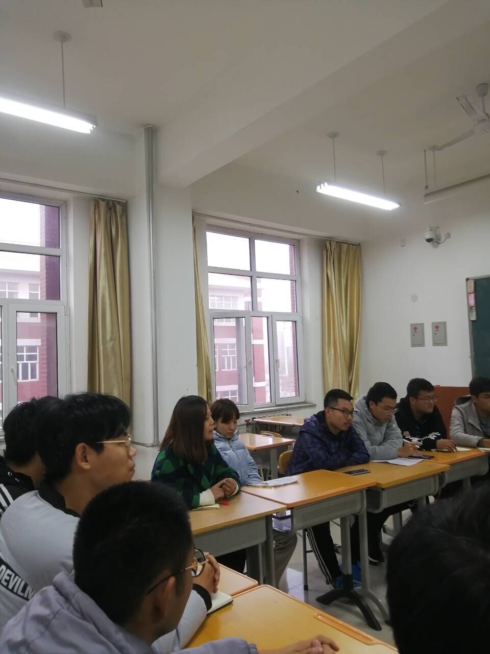 QQ图片20181122182635.jpg 雷竞技RAYBET