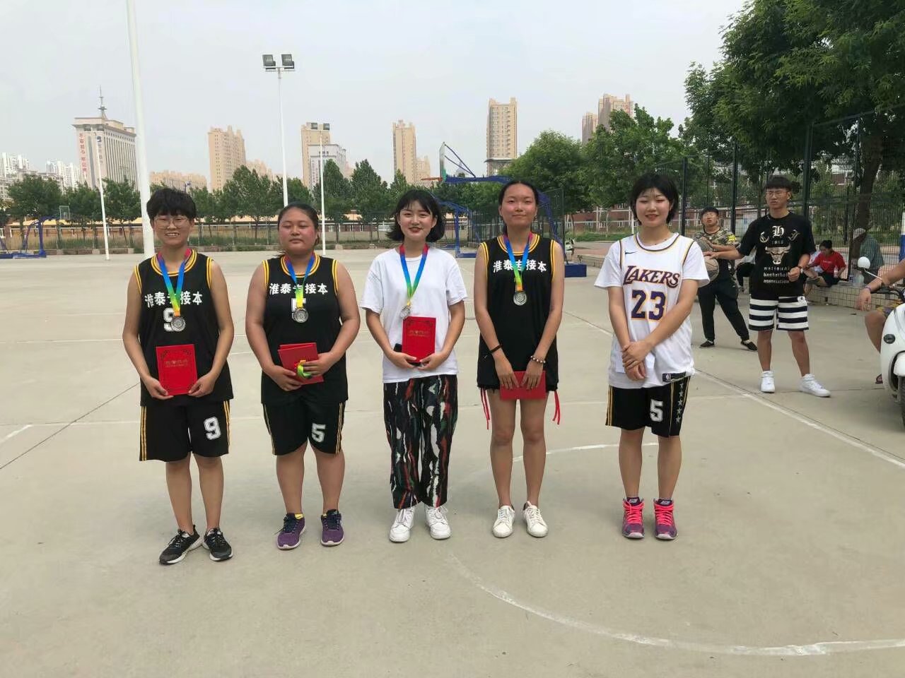 psb (5).jpg 雷竞技RAYBET